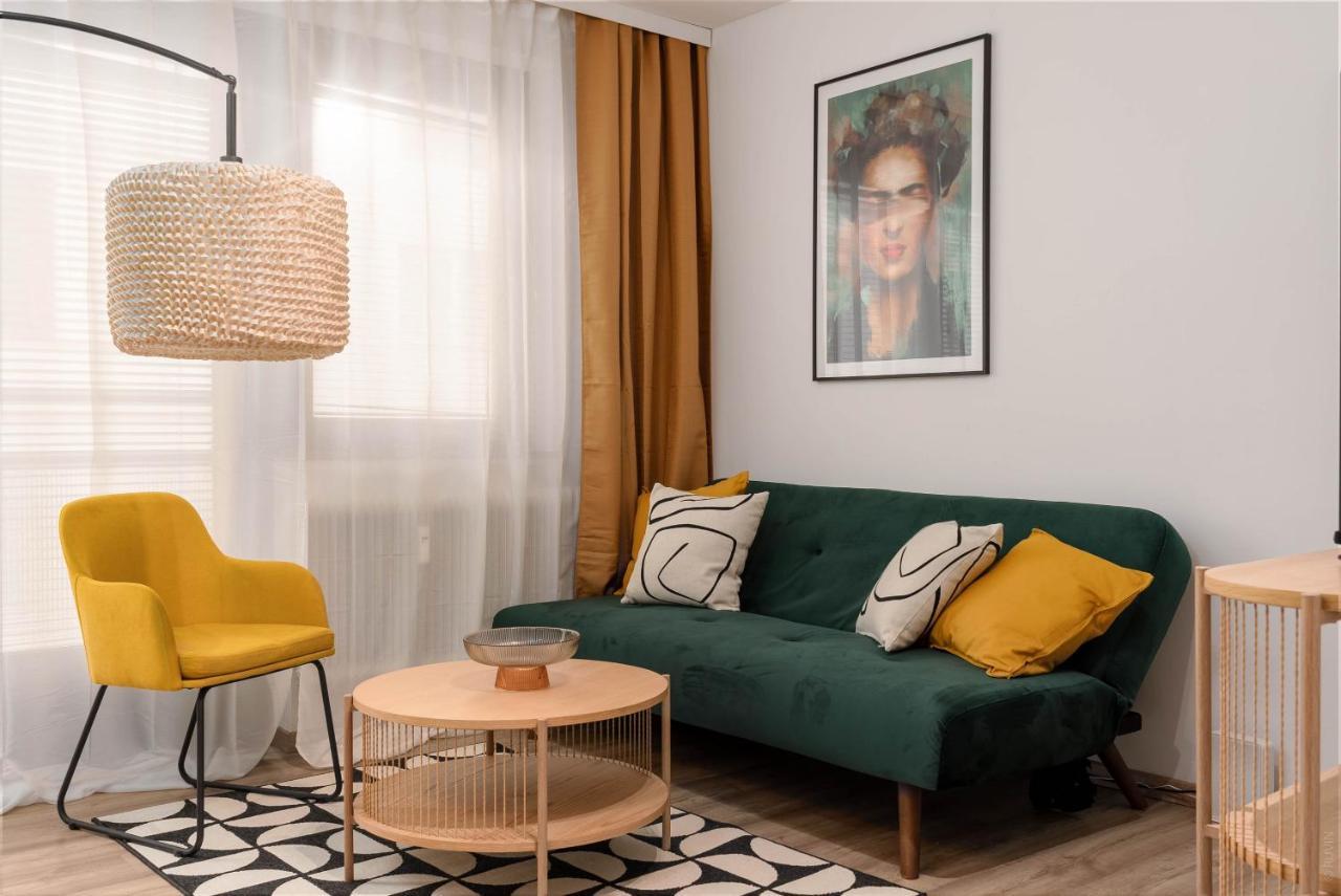 King Bed Home, Next To Akh Michelbeuern ウィーン エクステリア 写真